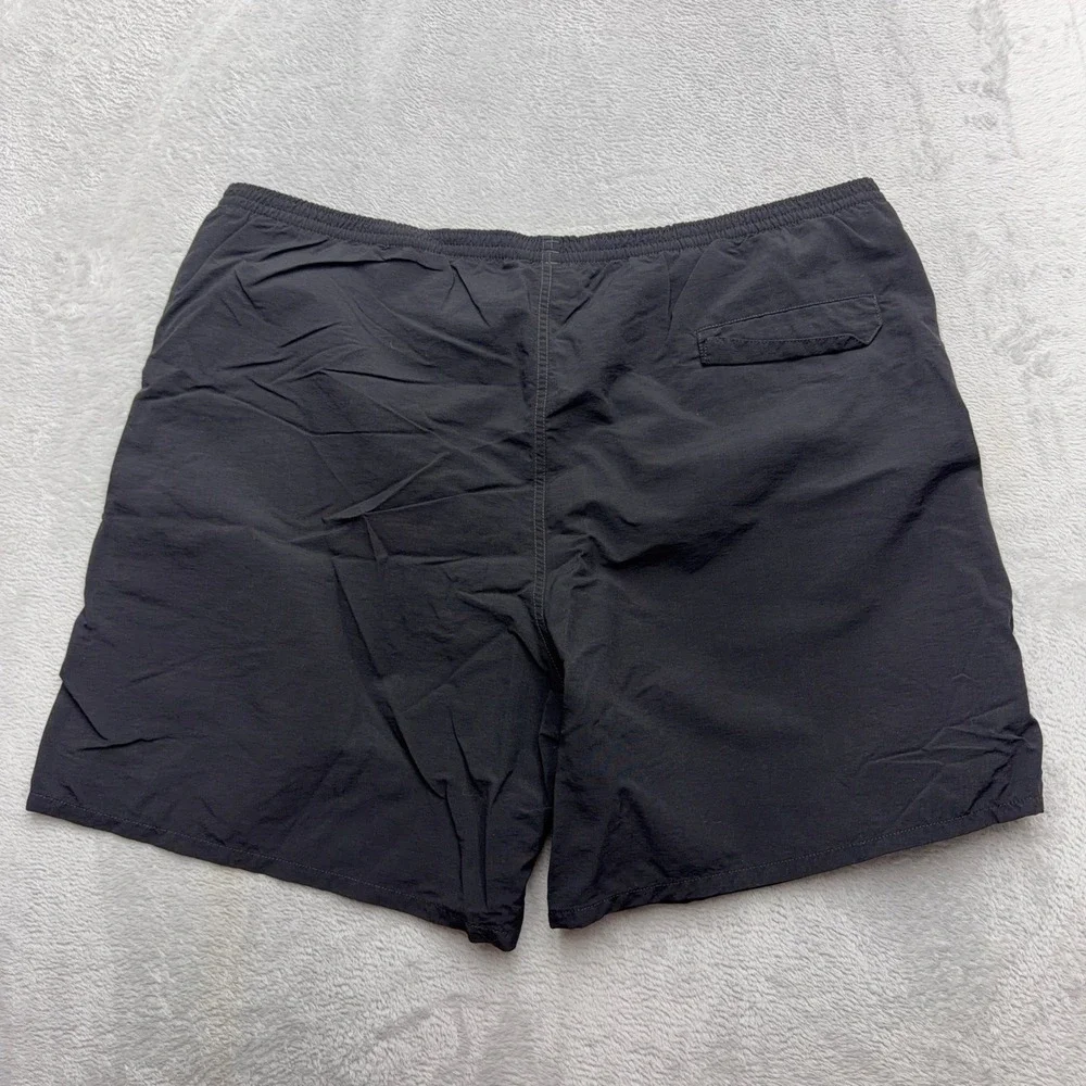 Patagonia Shorts Mens XL Black Baggies 5 Inseam Nylon Mesh Lined P-6 Logo Pocket